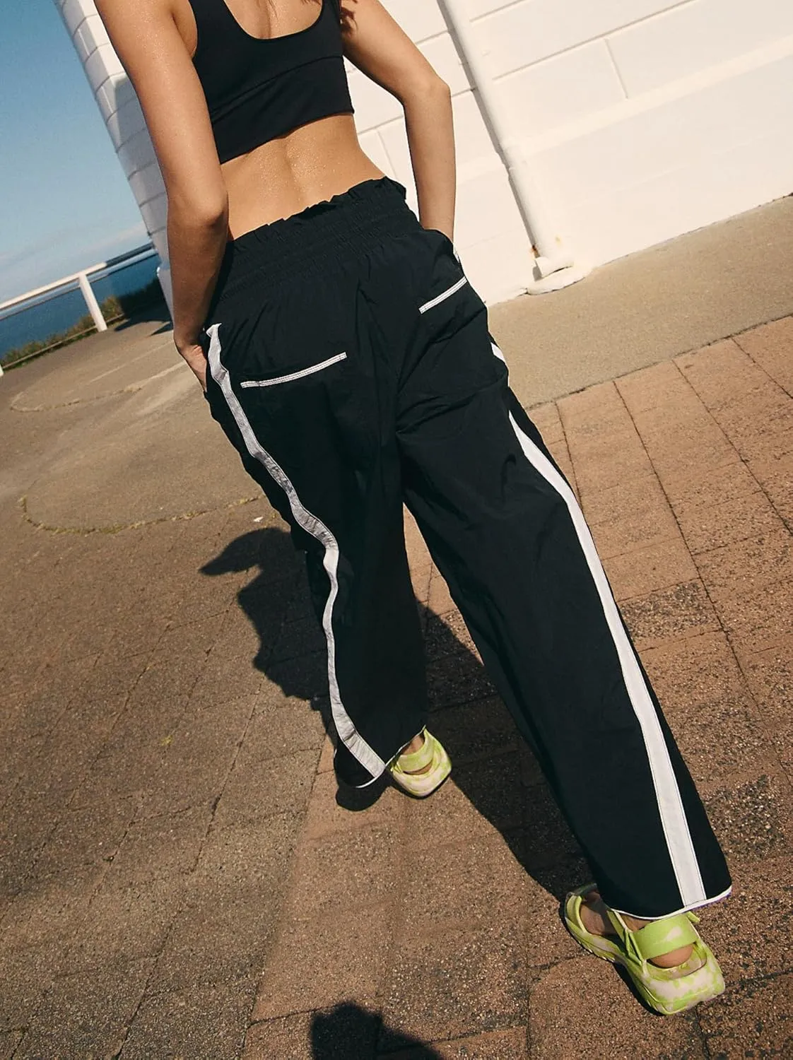 Loose Barrel Pants for Women Quick Dry Lightweight Hiking Travel Workout Running Comfy Lounge Pants with Pockets